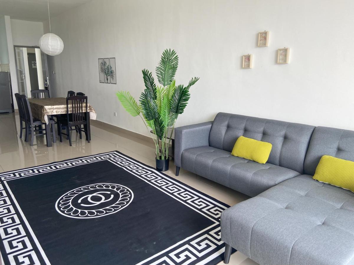 Relax Bear Homestay Tanah Rata Buitenkant foto