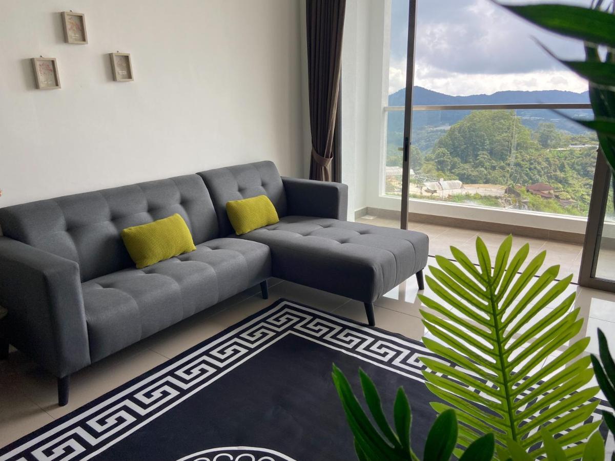 Relax Bear Homestay Tanah Rata Buitenkant foto