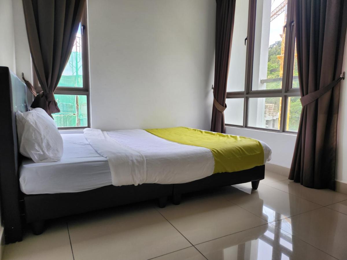 Relax Bear Homestay Tanah Rata Buitenkant foto